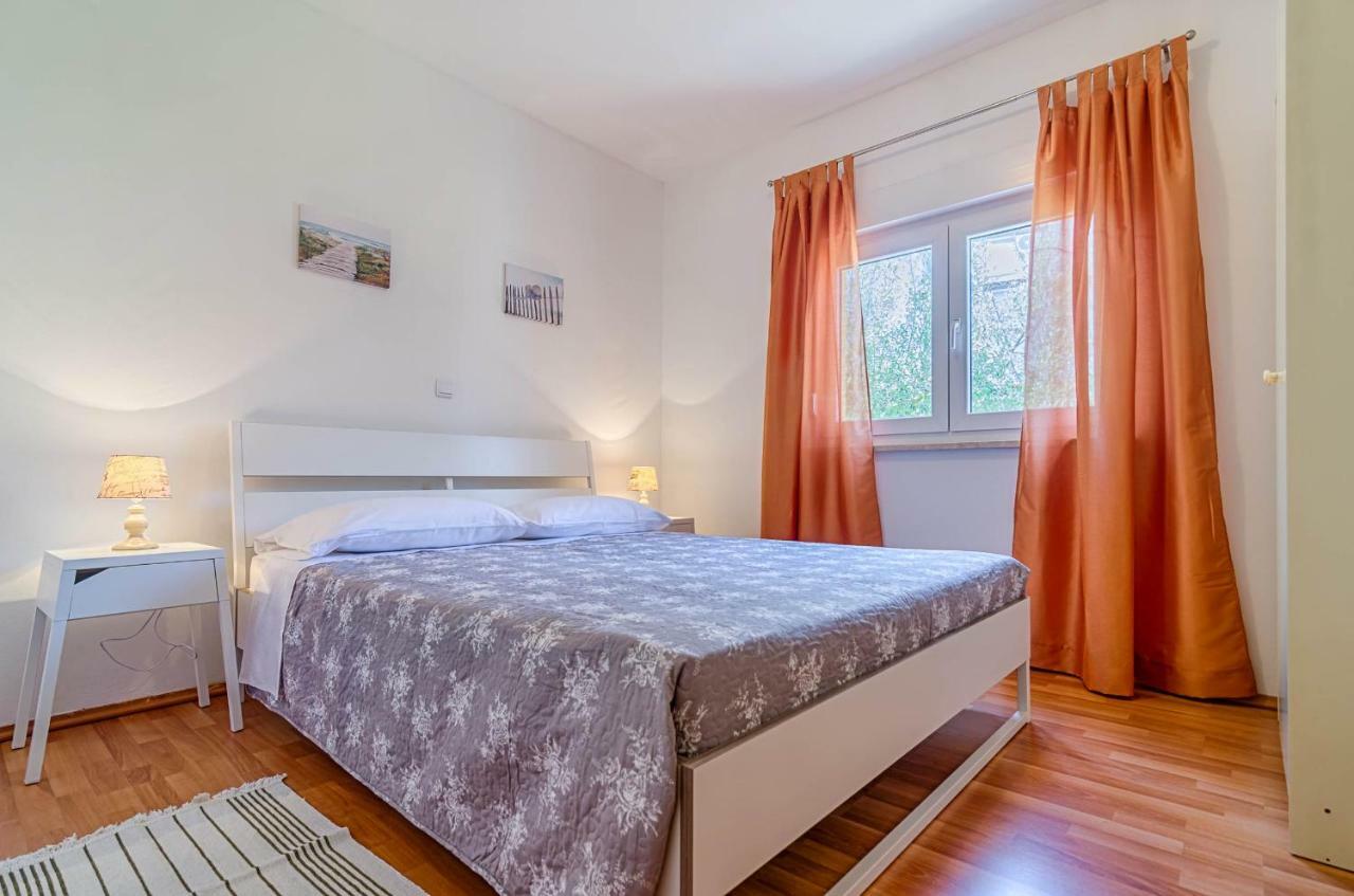 Apartmani Prodan 2 Фажана Экстерьер фото